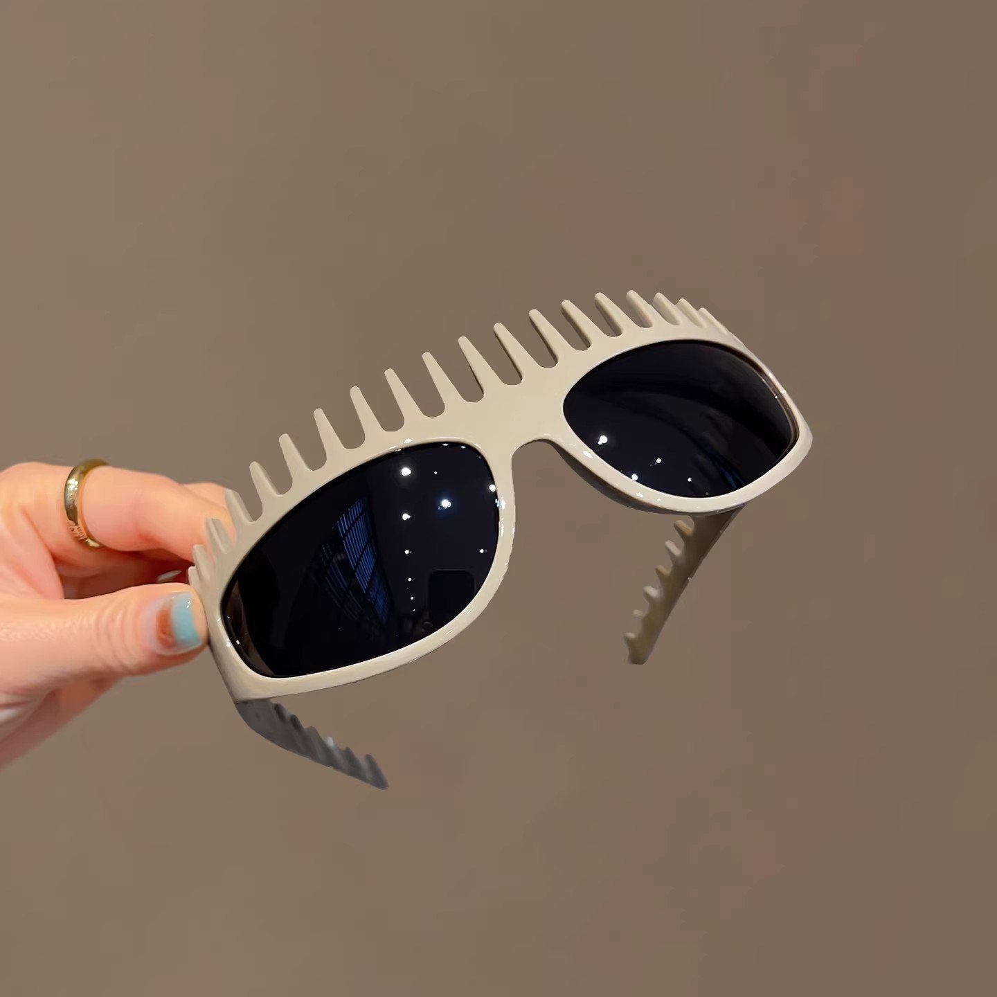 🥇💃 2-in-1 Tortoiseshell Headband Sunglasses – Polarized UV400 Sunglasses with Built-In Comb Teeth