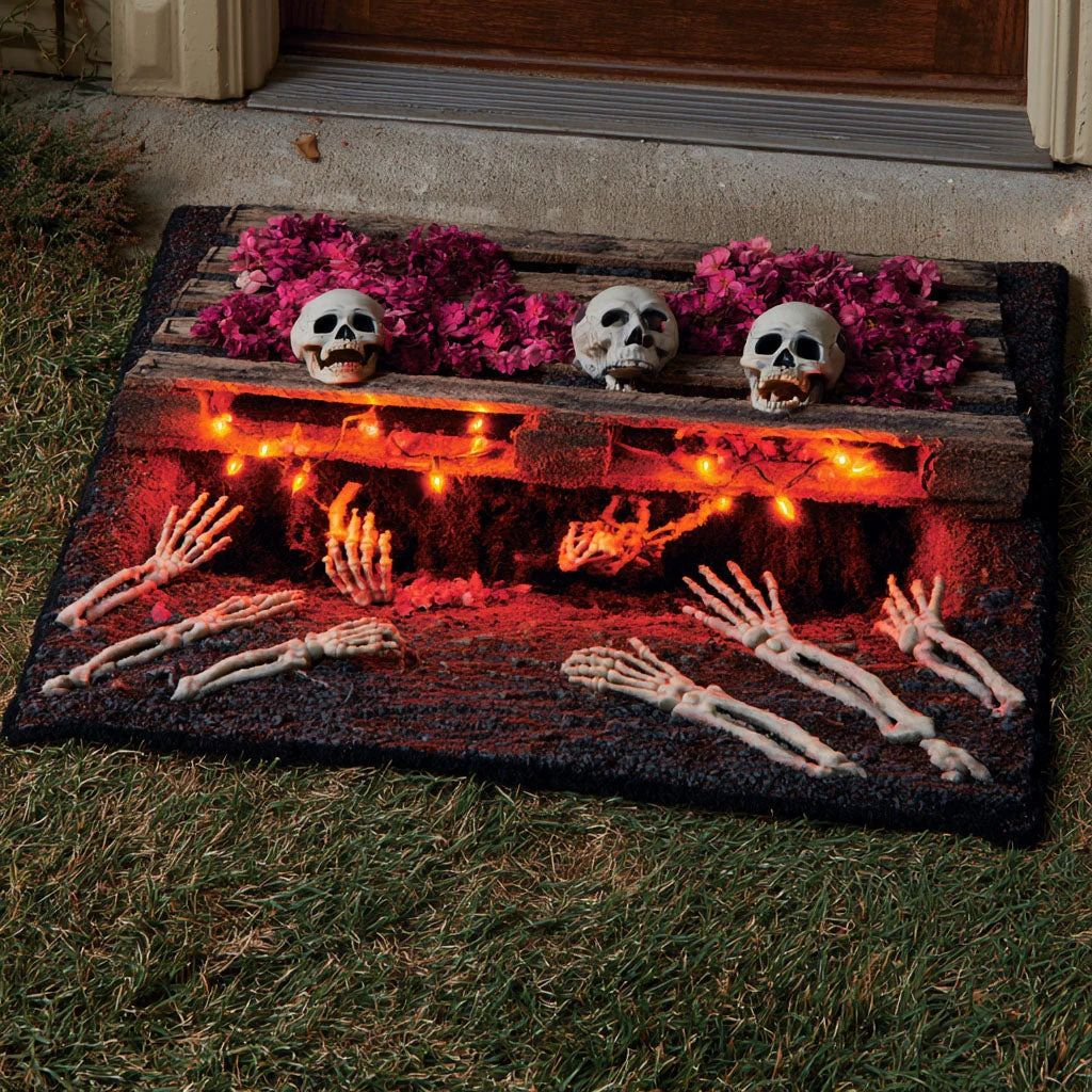 💀 LAST DAY 50% OFF –Haunted Grave Trap™ – Creepy 3D Illusion Halloween Doormat 🎃