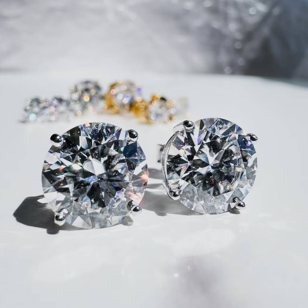 🔥2026 Hot Sale !🔥925 Silver Classic 4-Prong Moissanite Earrings