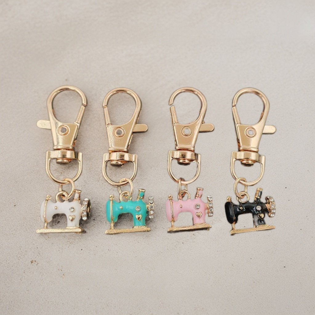 🧵✨ Mini Sewing Machine Keychains – A Stitch of Memory & Meaning