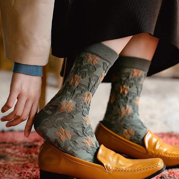 🌸 Vintage Floral Socks – 50% OFF Today Only! ✨