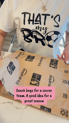 🎒⚽  Soccer Party Favor Bags with Handles – Football Treat Bags for Birthdays, Team Parties & World Cup Celebrations 🎉