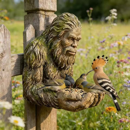 🦶 LAST DAY 50% off✨✨Bigfoot Bird Feeder – Bring Big Fun to Your Backyard Wildlife