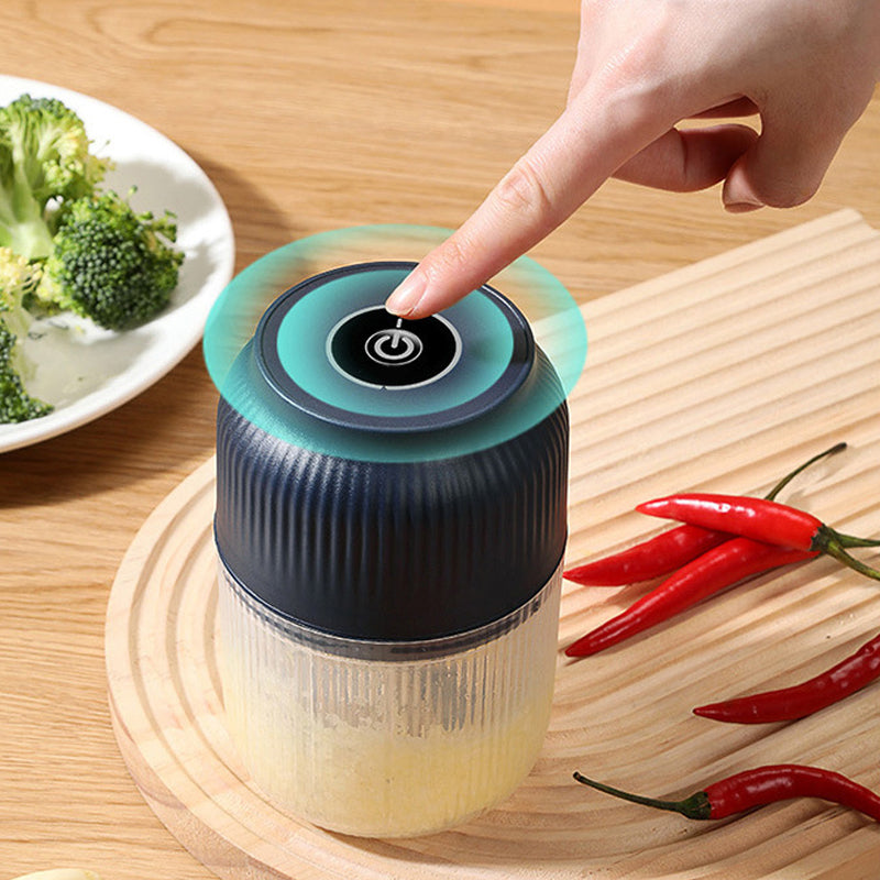 🧄 Cordless Mini Electric Garlic Chopper⚡Powerful & Efficient, Easy to Clean & Perfect for the Kitchen 🔪