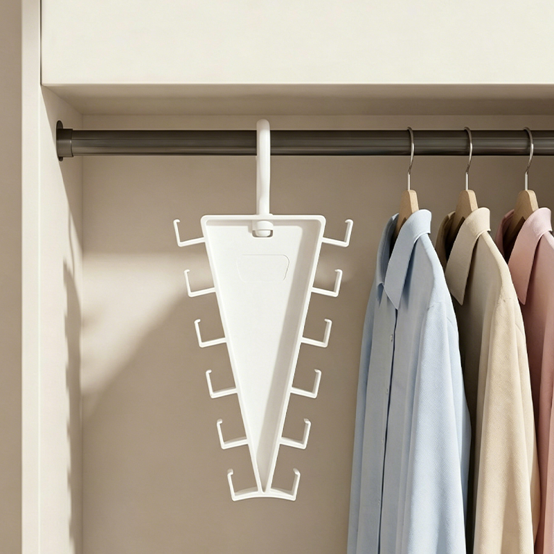 💥 50% OFF TODAY! Multifunctional Triangular Hanger – Easily Organize Your Closet 👗